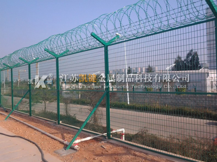 機(jī)場(chǎng)護(hù)欄